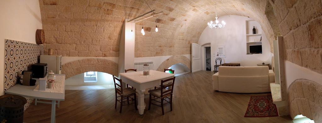 مونوبولي Palazzo Manfredi - Bed And Breakfast المظهر الخارجي الصورة